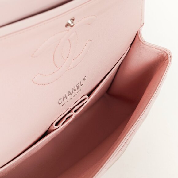 Chanel 18S Light Pink Lambskin Quilted Classic Medium Double Flap - Picture 13 of 16